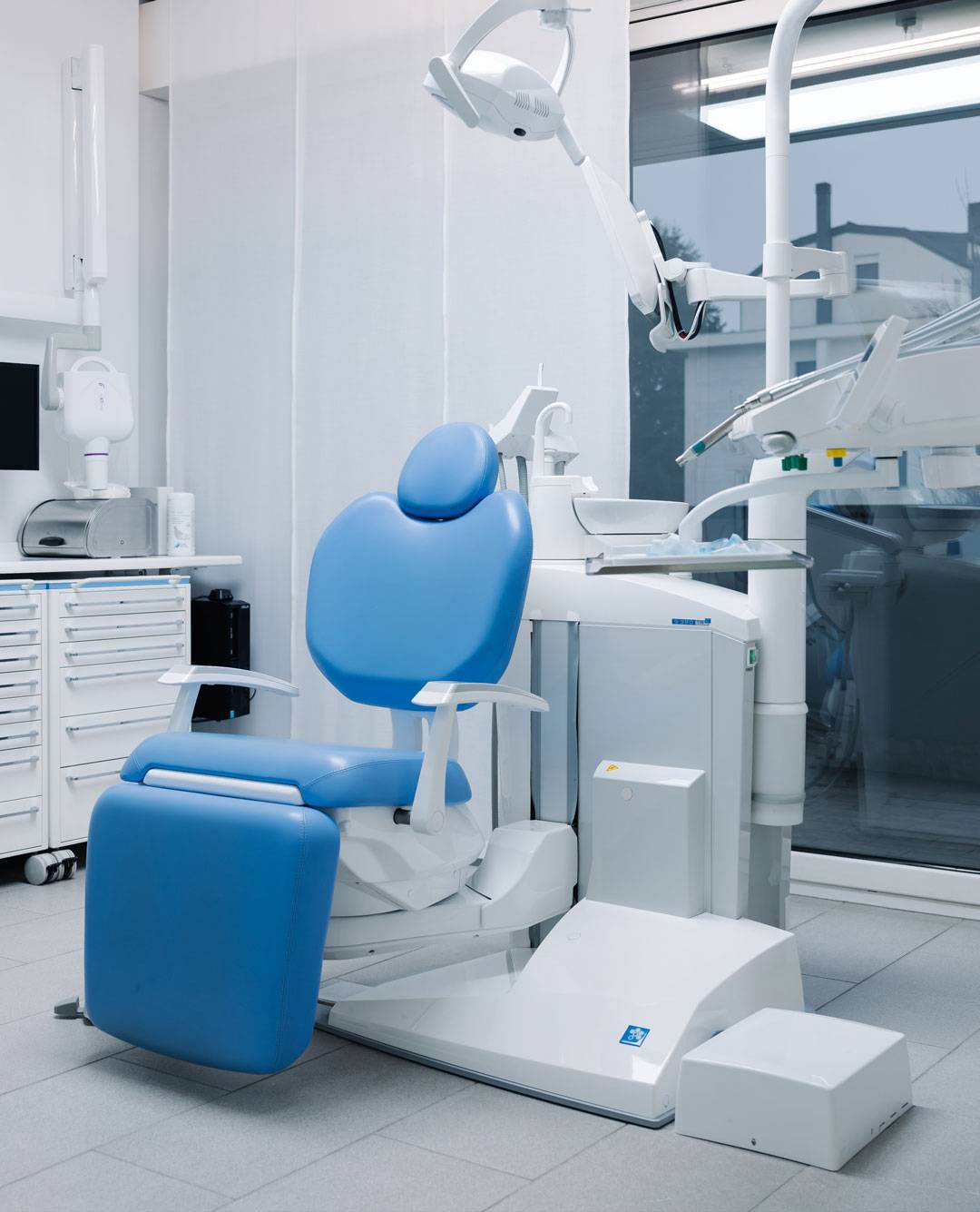 Medical-san-giorgio-dentista-cantu-manifesto-21